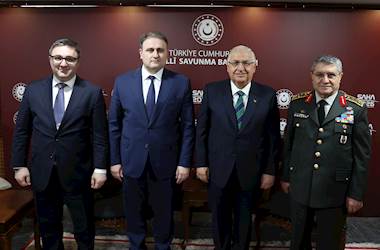 Millî Savunma Bakanı Yaşar Güler Azerbaycan Savunma Sanayii Bakanı Vugar Mustafayev ve Sudan Savunma Bakanı Korgeneral Hassan Kian ile Bir Araya Geldi