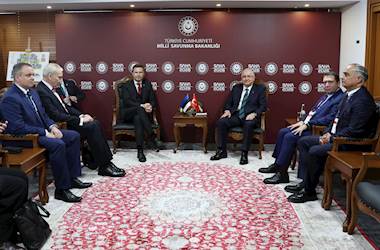 Millî Savunma Bakanı Yaşar Güler, Estonya Savunma Bakanı Hanno Pevkur ve Gana Savunma Bakan Yardımcısı Ernest Genfi ile Görüştü