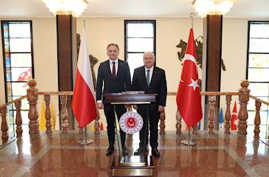 Millî Savunma Bakanı Yaşar Güler, Polonya Devlet Bakanı ve Millî Güvenlik Kurulu Bürosu Başkanı Bartosz Grodecki ile Bir Araya Geldi