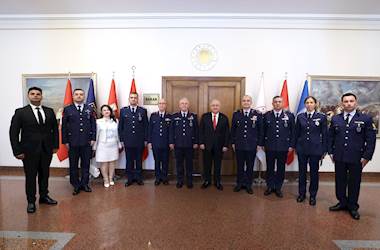 Millî Savunma Bakanı Yaşar Güler, Hava Kuvvetleri Komutanlığımızın 115’inci Kuruluş Yıl Dönümü Dolayısıyla Hava Kuvvetleri Komutanı Orgeneral Ziya Cemal Kadıoğlu'nu Kabul Etti