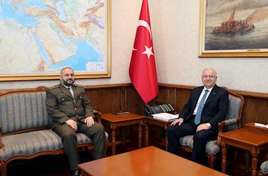 Millî Savunma Bakanı Yaşar Güler, Suriye Savunma Bakanı Tümgeneral Murhaf Ebu Kasra ile Bir Araya Geldi