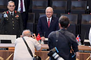 Millî Savunma Bakanı Bakan Yaşar Güler, Bugün Düzenlenecek Oturumlara Katılmak Üzere NATO Karargâhına Geldi