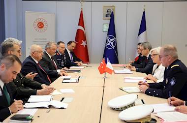 Millî Savunma Bakanı Yaşar Güler, NATO Karargâhında Fransa Ordular Bakanı Catherine Vautrin ile Görüşme Gerçekleştirdi