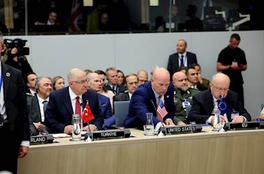 Millî Savunma Bakanı Yaşar Güler, NATO Karargâhında Gerçekleştirilen Ukrayna Savunma Temas Grubu Toplantısı’na Katıldı