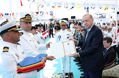 Açık Deniz Karakol Gemisi Cam Roman'ın Romanya Deniz Kuvvetleri Komutanlığına Teslimi ve Türk Deniz Kuvvetleri Komutanlığı Platformlarının Hizmete Giriş ve Bayrak Çekimi Töreni