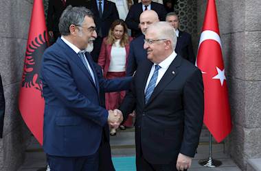 Millî Savunma Bakanı Yaşar Güler, Arnavutluk Parlamentosu İçişleri ve Savunma Komitesi Başkanı Bledar Çuçi ile Beraberindeki Parlamento Heyetini Kabul Etti