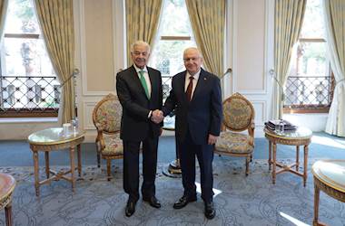 Millî Savunma Bakanı Yaşar Güler, Pakistan Savunma Bakanı Khawaja Muhammad Asif ile Bir Görüşme Gerçekleştirdi