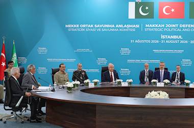 Türkiye, Pakistan ve Suudi Arabistan Arasında İmzalanan Mekke Ortak Savunma Anlaşması Kapsamında Tesis Edilen Stratejik Siyasi ve Savunma Komitesi İlk Toplantısını İstanbul’da Gerçekleştiriyor