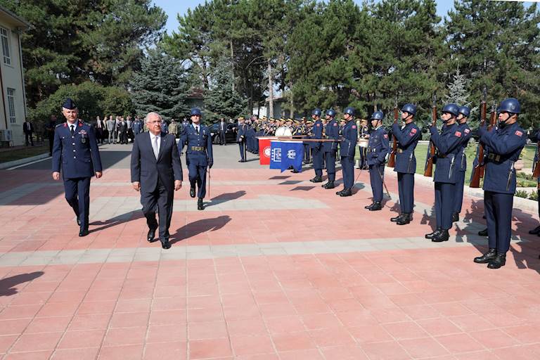 Millî Savunma Bakanı Yaşar Güler, 2023-2024 Uçuş Eğitim Yılı Açılış Töreni’ne Katıldı
