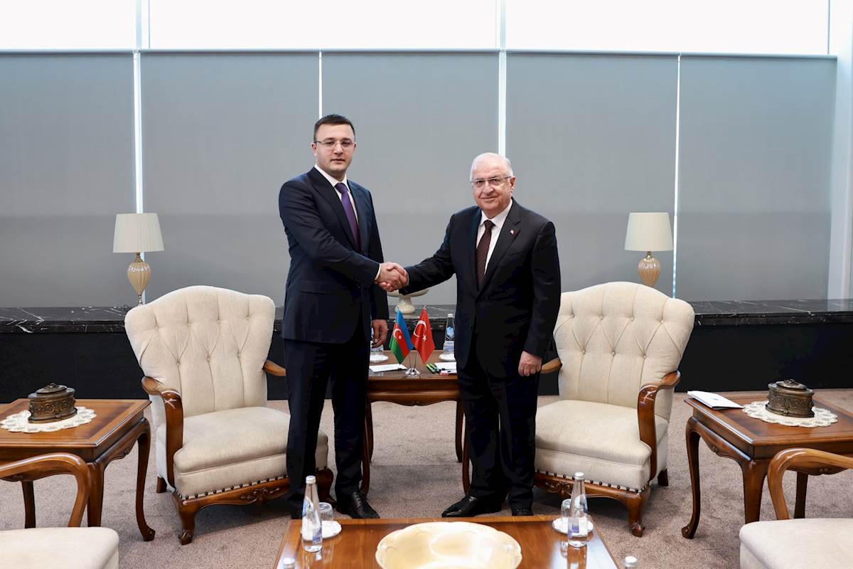 Millî Savunma Bakanı Yaşar Güler, Azerbaycan’ın Savunma Bakan Yardımcısı Aqil Gurbanov’u Kabul Etti