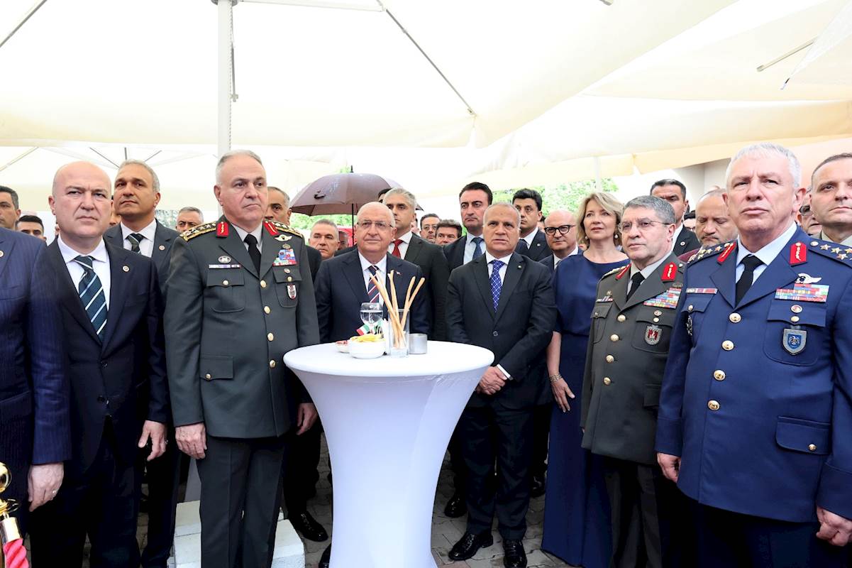 Millî Savunma Bakanı Yaşar Güler ve Beraberindeki TSK Komuta Kademesi, İtalya Millî Günü Dolayısıyla Düzenlenen Resepsiyona Katıldı