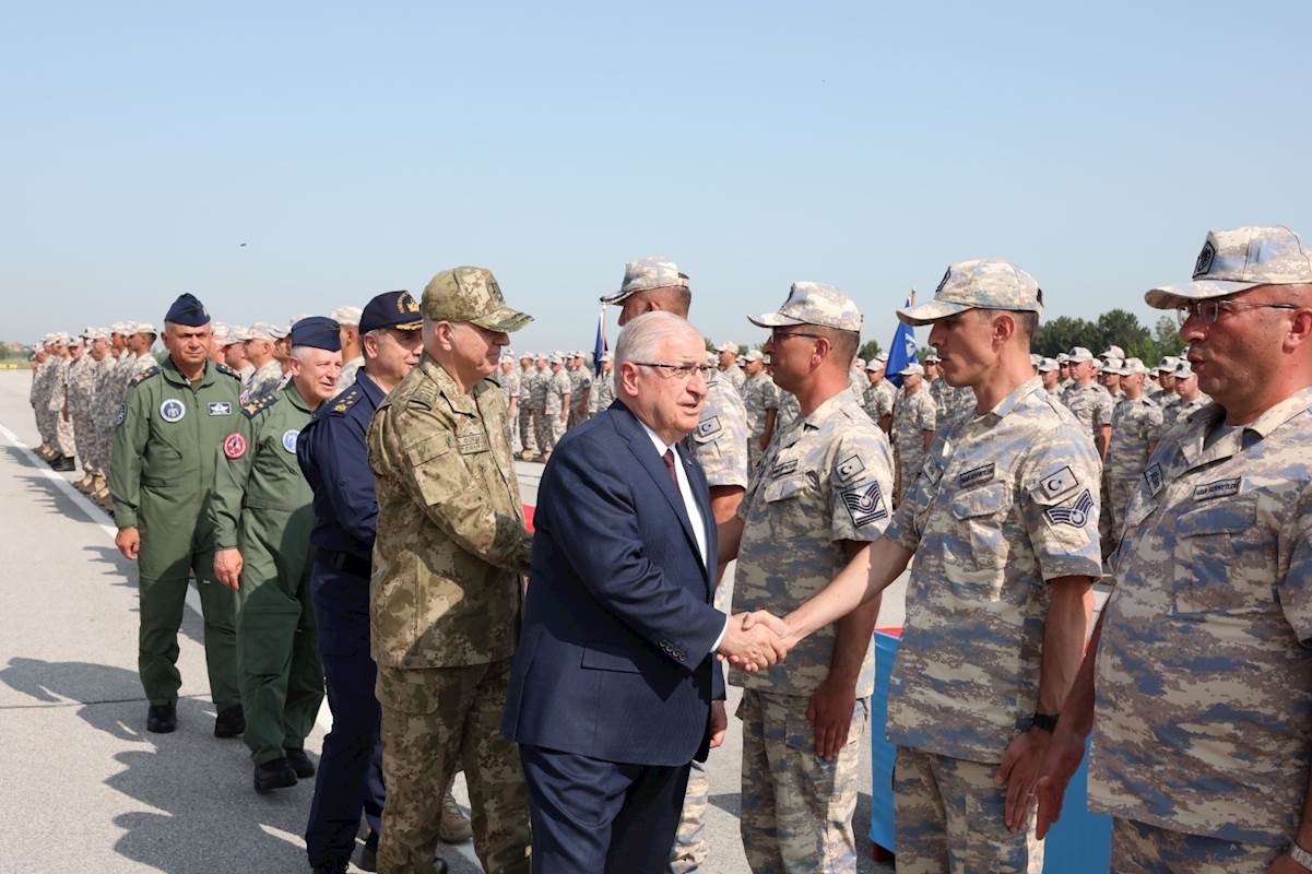 Millî Savunma Bakanı Yaşar Güler, Kütahya’da Mehmetçiklere Hitap Etti