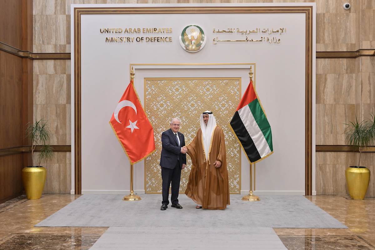 Millî Savunma Bakanı Yaşar Güler, Birleşik Arap Emirlikleri Savunma İşlerinden Sorumlu Devlet Bakanı Muhammed Bin Mubarek Fadhel Al Mazrouei ile Görüştü