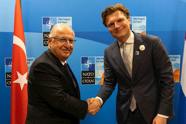 Millî Savunma Bakanı Yaşar Güler, Hollanda Savunma Bakanı Ruben Brekelmans ile İkili Bir Görüşme Gerçekleştirdi 