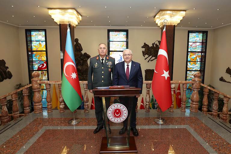 Millî Savunma Bakanı Yaşar Güler, Azerbaycan Genelkurmay Başkanı General Polkovnik Kerim Veliyev’i Kabul Etti