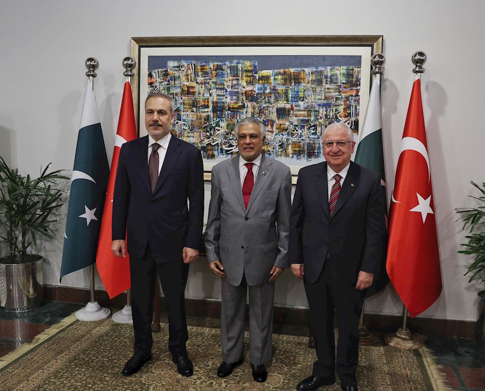 Millî Savunma Bakanı Yaşar Güler ve Dışişleri Bakanı Hakan Fidan, Pakistan Dışişleri Bakanı İle Toplantı Yaptı