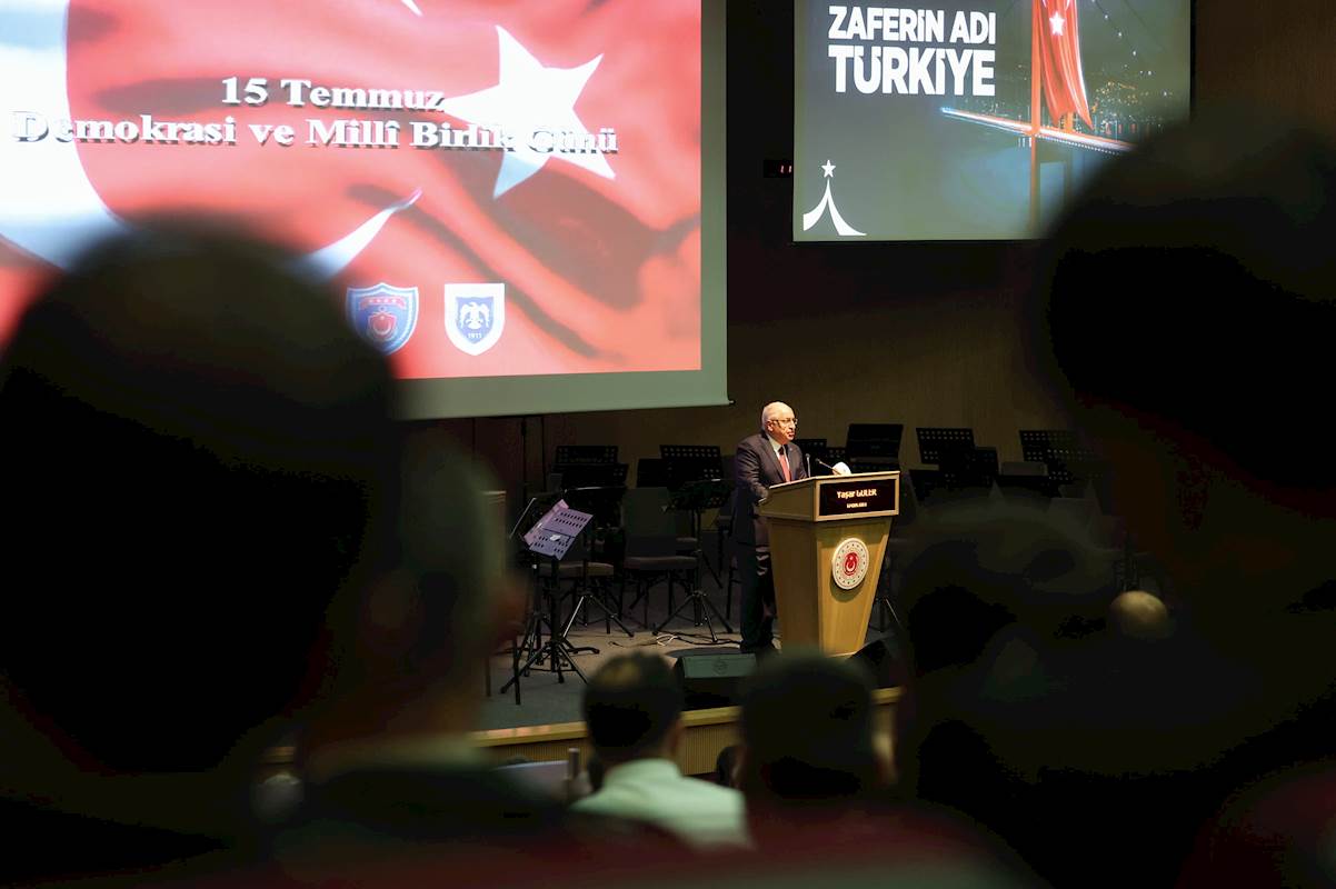 Millî Savunma Bakanı Yaşar Güler, Millî Savunma Bakanlığında Düzenlenen 15 Temmuz Demokrasi ve Millî Birlik Günü Töreninde Konuştu 