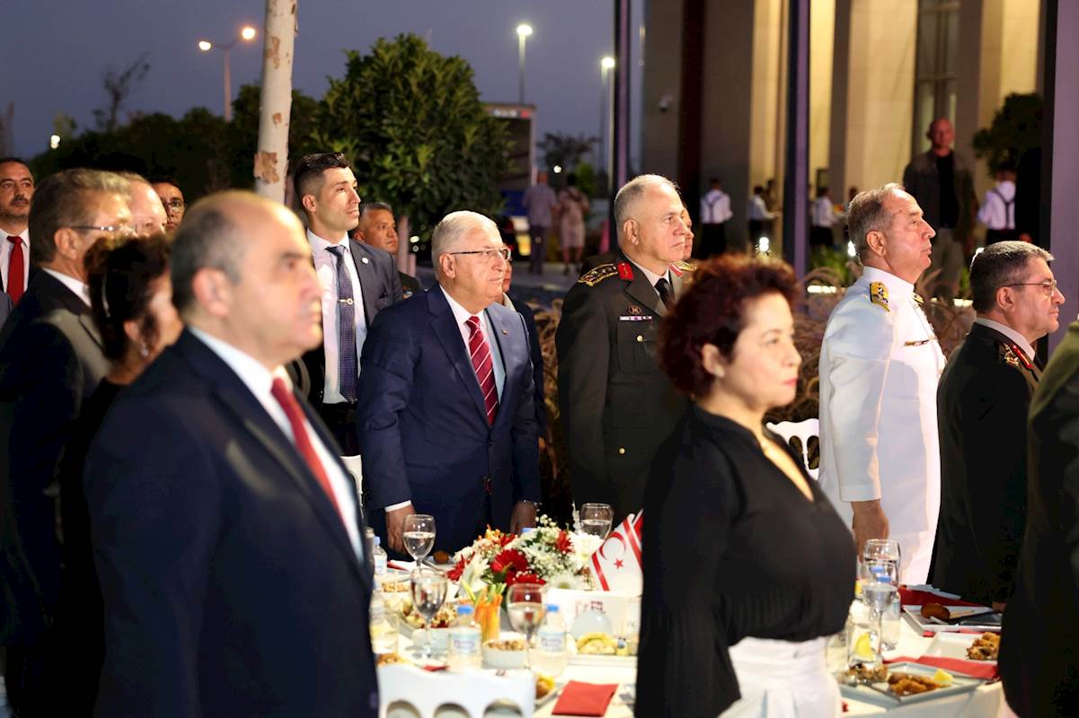Millî Savunma Bakanı Yaşar Güler ve Beraberindeki TSK Komuta Kademesi, Mutlu Barış Harekâtı’nın 51’inci Yılı Dolayısıyla Düzenlenen Resepsiyona Katıldı