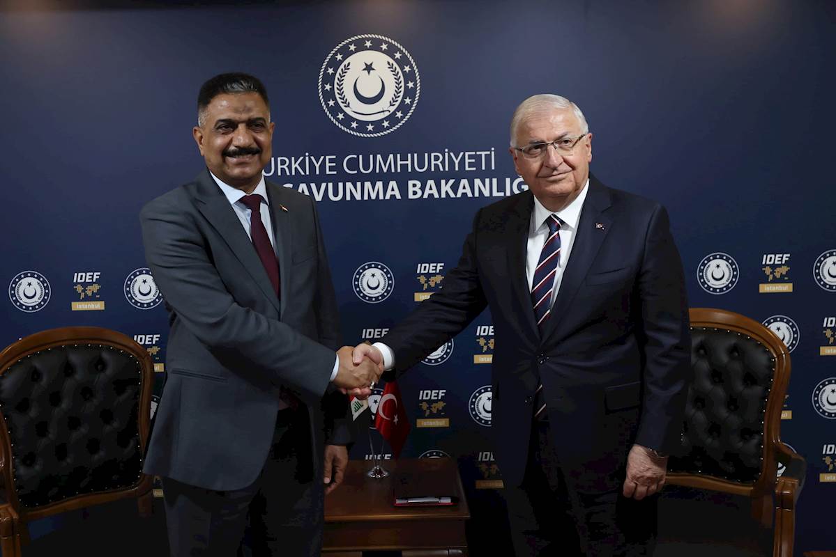 Millî Savunma Bakanı Yaşar Güler, Irak Savunma Bakanı Sabit Muhammed Said El-Abbasi ile Görüştü