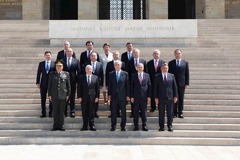Millî Savunma Bakanı Yaşar Güler, Kazakistan Cumhurbaşkanı Sayın Kasım Cömert Tokayev'in Anıtkabir Ziyaretine Eşlik Etti