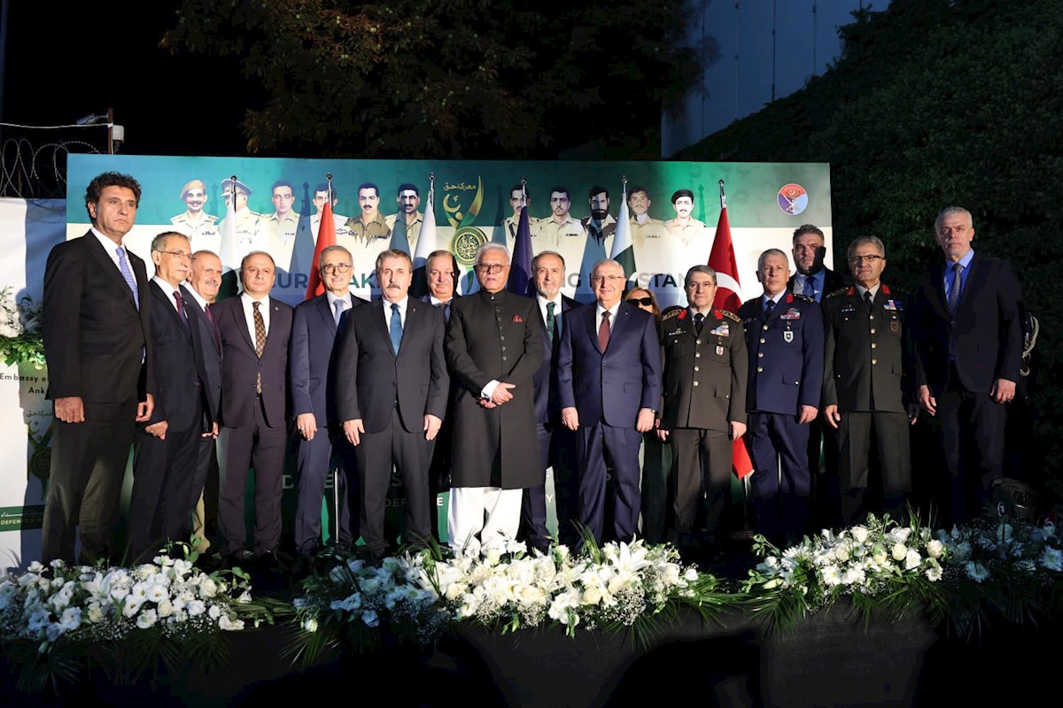 Millî Savunma Bakanı Yaşar Güler, Pakistan’ın Savunma ve Şehitler Günü Resepsiyonu’na Katıldı