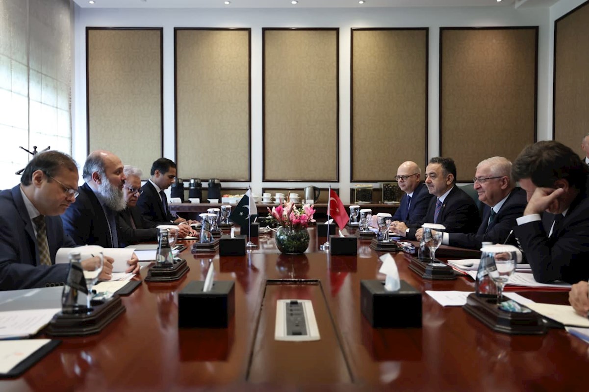 Millî Savunma Bakanı Yaşar Güler, Türkiye-Pakistan Karma Ortak Komisyonu 16’ncı Dönem Toplantısı için Dost ve Kardeş Ülke Pakistan’a Gitti