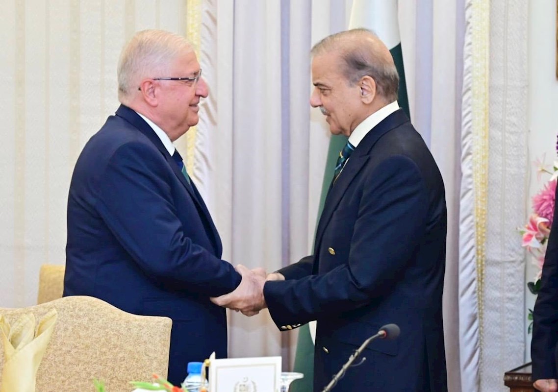 Millî Savunma Bakanı Yaşar Güler ve Beraberindeki Heyetimiz, Pakistan Başbakanı Sayın Şahbaz Şerif Tarafından Kabul Edildi
