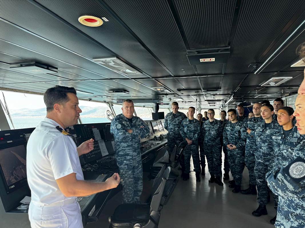 TCG Alemdar Pays a Visit to Port of Split