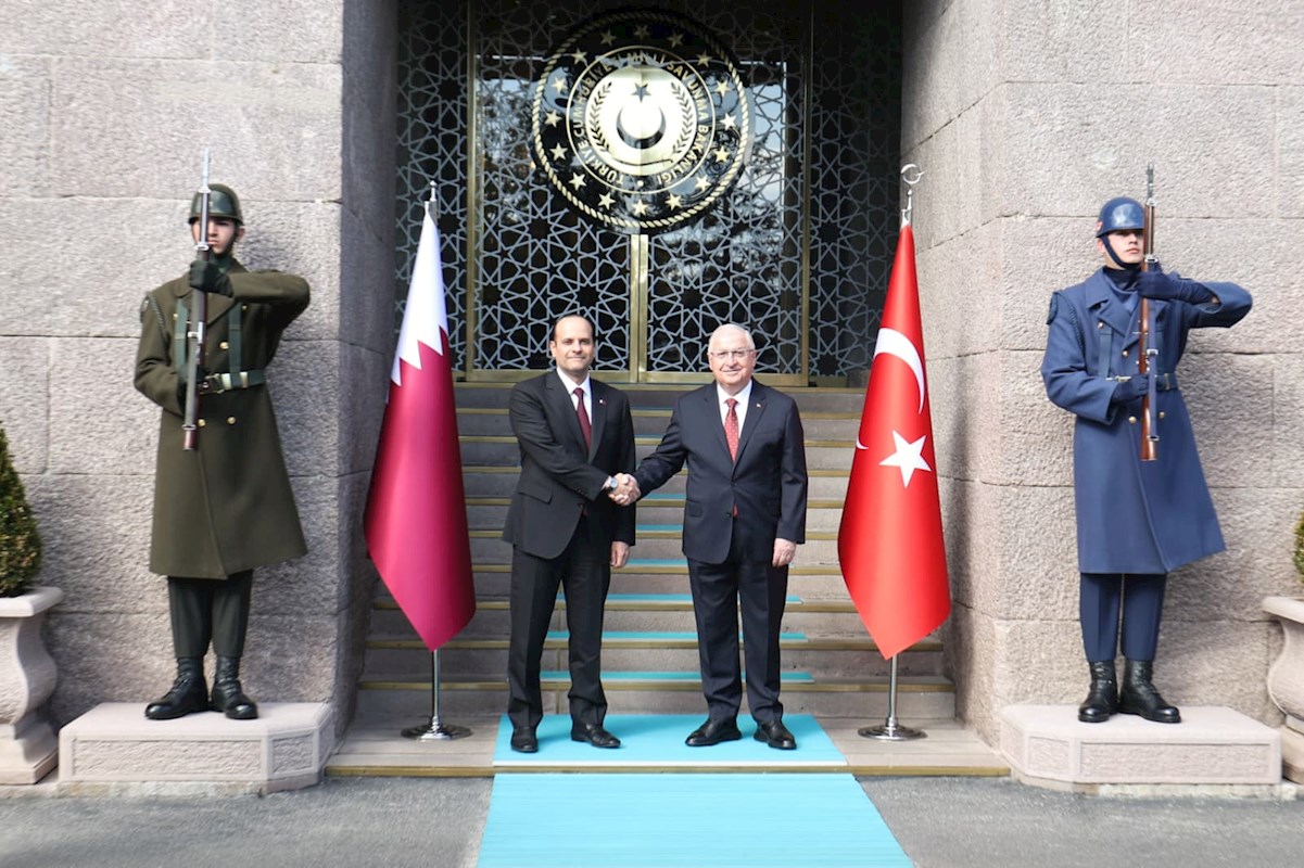 Millî Savunma Bakanı Yaşar Güler, Katar Başbakan Yardımcısı ve Savunma Bakanı Şeyh Saud Bin Abdurrahman Bin Hasan Bin Ali Al Sani ile Millî Savunma Bakanlığında Bir Araya Geldi