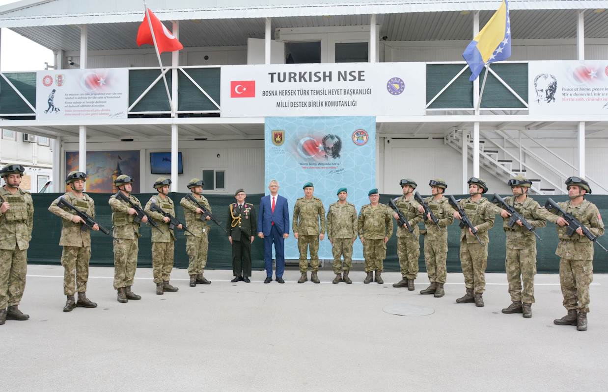 KFOR Commander Visits EUFOR Commander and Turkish Military Delegation in Bosnia and Herzegovina