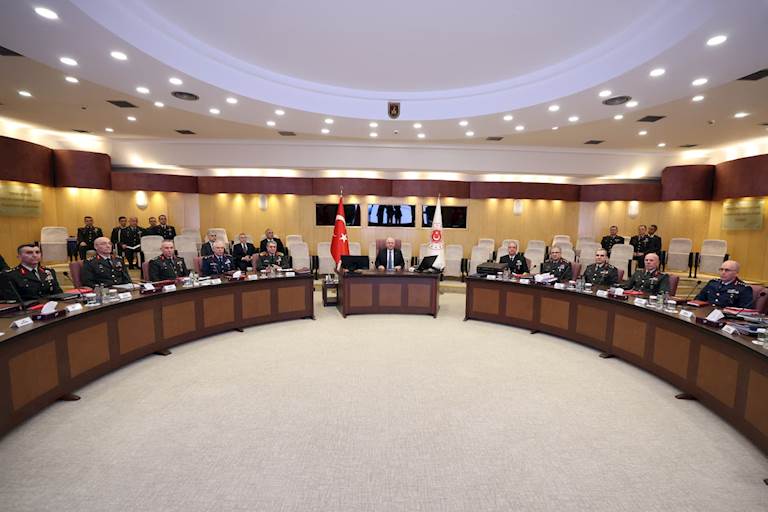 Millî Savunma Bakanı Yaşar Güler Başkanlığında, "Kara Kuvvetleri Komutanlığı Yıllık Değerlendirme Toplantısı" Gerçekleştirildi