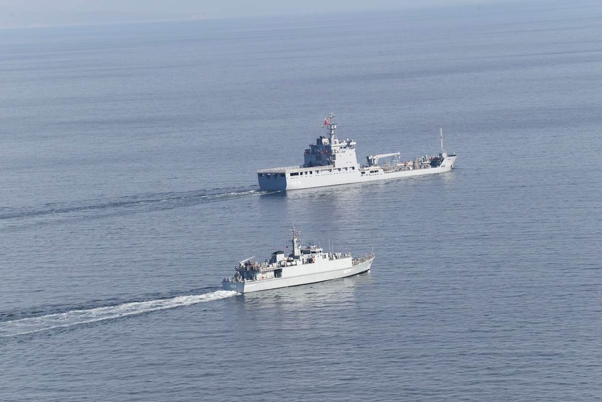 MCM Black Sea Task Group Conducts Training Off Burgas