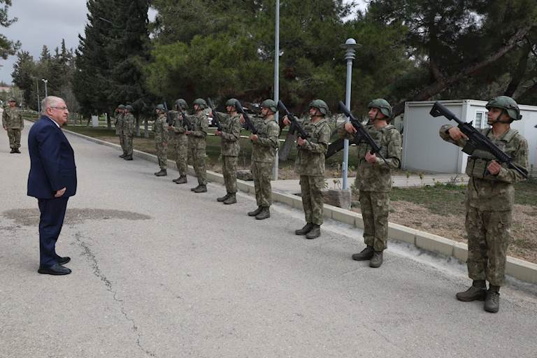 Millî Savunma Bakanı Yaşar Güler, 11’inci Hudut Tugay Komutanlığında İnceleme ve Denetlemelerde Bulundu