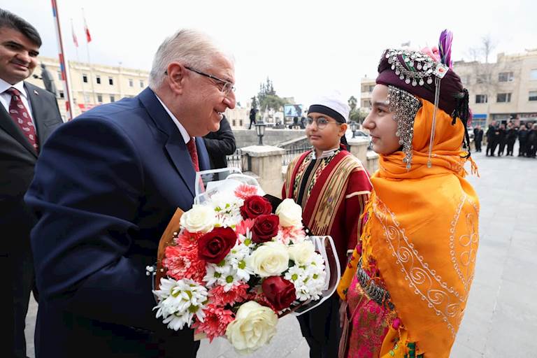 Millî Savunma Bakanı Yaşar Güler, Kilis Valiliğini Ziyaret Etti