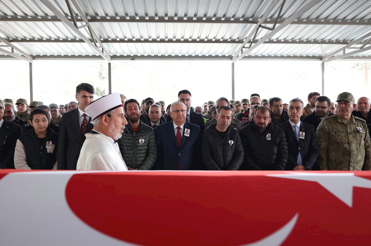 Millî Savunma Bakanı Yaşar Güler, Kahraman Kıbrıs Gazimiz Ali Çelik’in Cenaze Törenine Katıldı