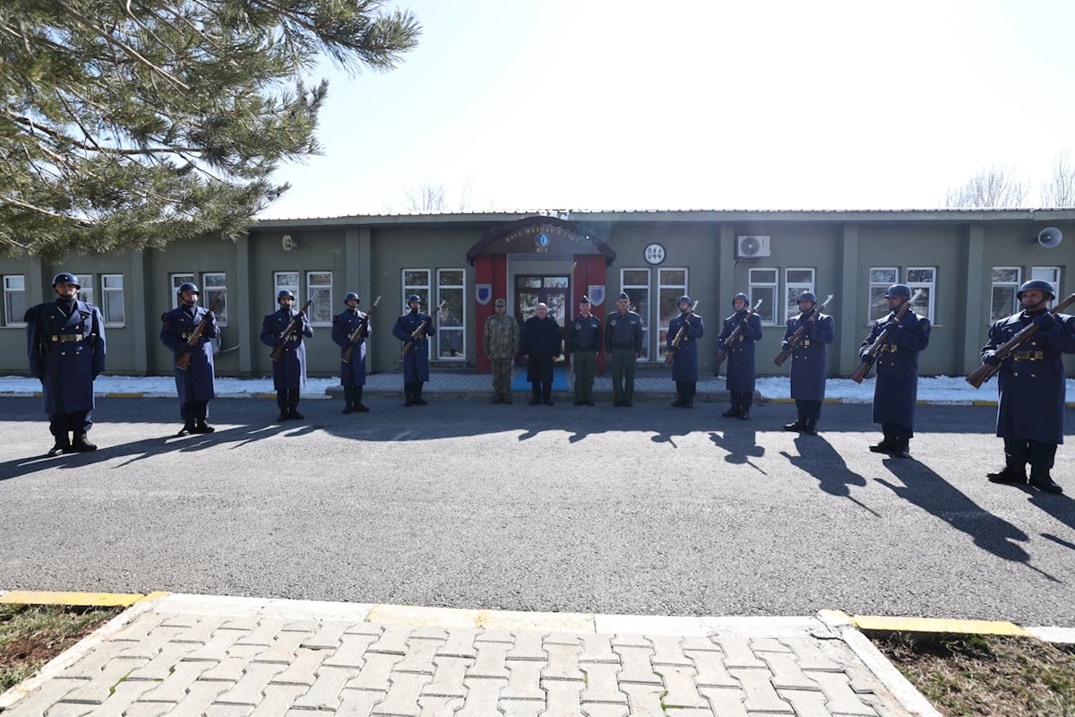 Muş’a Giden Millî Savunma Bakanı Yaşar Güler, Muş Hava Meydan Komutanlığımızda İnceleme ve Denetlemelerde Bulundu