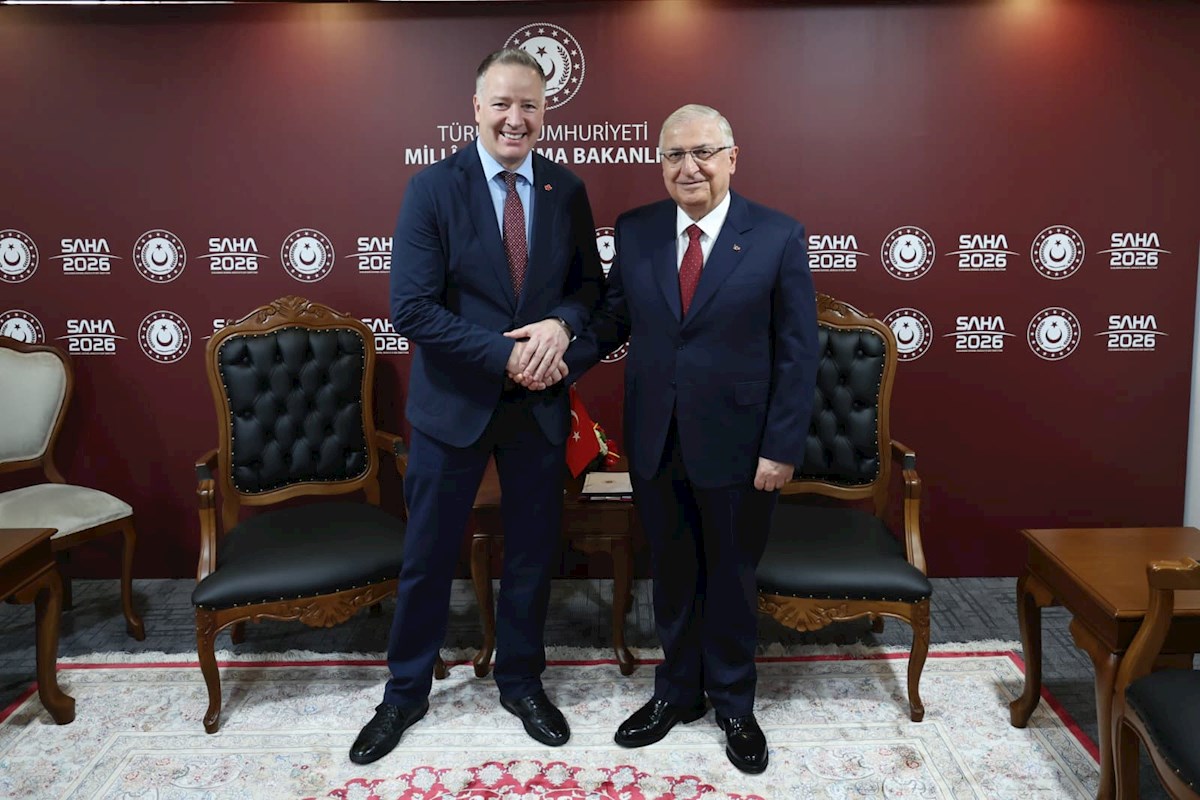 Millî Savunma Bakanı Yaşar Güler, Kanada’nın Tedarikten Sorumlu Devlet Bakanı Stephen Fuhr ile Bir Görüşme Gerçekleştirdi