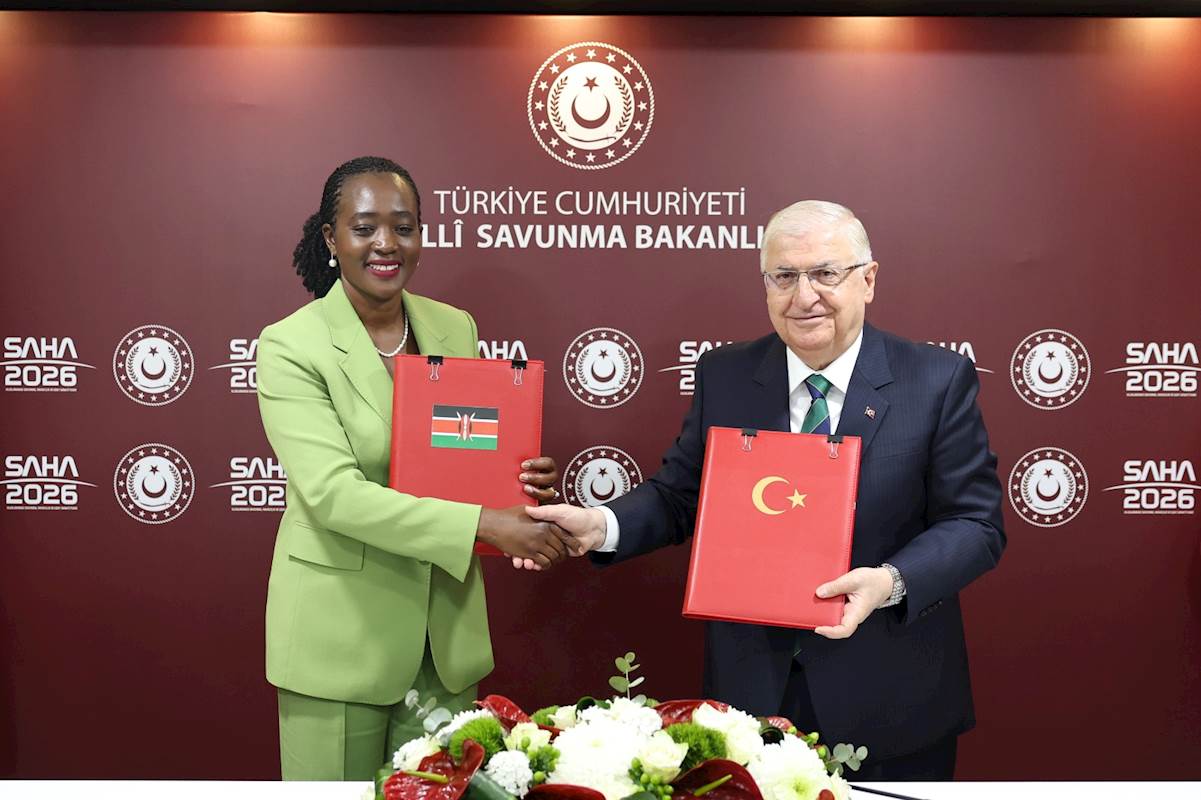 Millî Savunma Bakanı Yaşar Güler, Kenya Savunma Bakanı Roselinda Soipan Tuya ve Vietnam Savunma Bakan Yardımcısı Korgeneral Nguyen Thang Görüştü