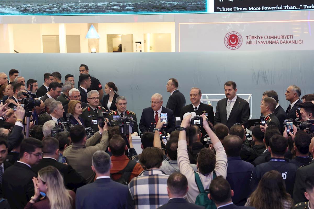 Minister of National Defence Yaşar Güler Introduced New Technologies Developed by Our Ministry’s R&D Center at SAHA 2026