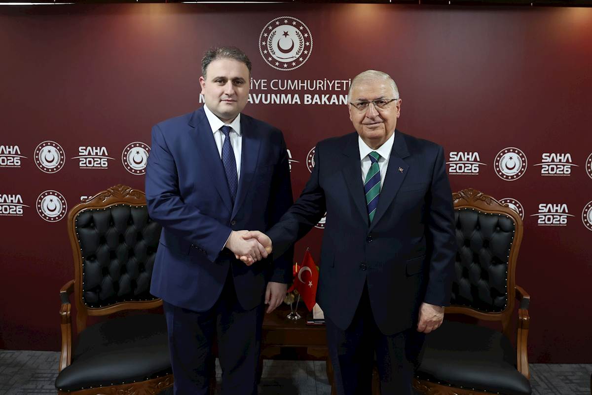Millî Savunma Bakanı Yaşar Güler Azerbaycan Savunma Sanayii Bakanı Vugar Mustafayev ve Sudan Savunma Bakanı Korgeneral Hassan Kian ile Bir Araya Geldi
