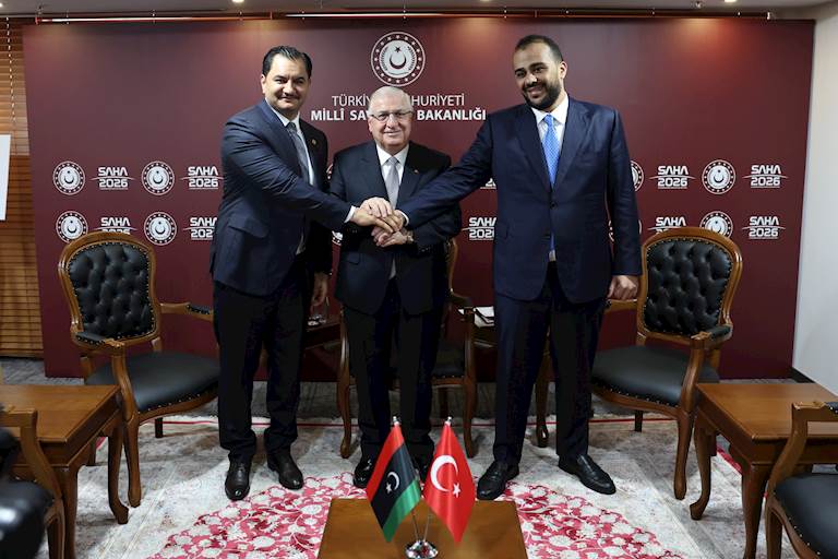 Millî Savunma Bakanı Yaşar Güler, Libya Ulusal Ordusu Genel Komutan Yardımcısı Org. Saddam Hafter ve Libya Savunma Bakanı Korg. Abdusselam Zubi ile Bir Araya Geldi