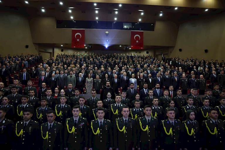 Milli Savunma Bakanı Yaşar Güler ve TSK Komuta Kademesi, TRT Genç Ekranlarında Yayımlanacak Olan “Birlikteyiz” Programının Tanıtım Törenine Katıldı