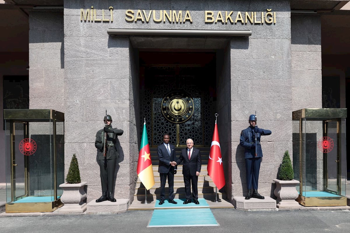 Millî Savunma Bakanı Yaşar Güler, Kamerun Savunma Bakanı Joseph Beti Assomo ile Millî Savunma Bakanlığında Bir Araya Geldi