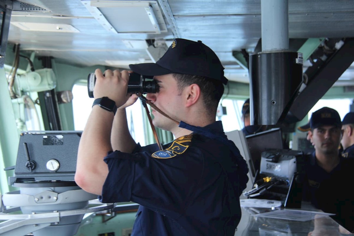 TCG Oruçreis Conducts Tactical Maneuver Training Within SNMG1 Mission