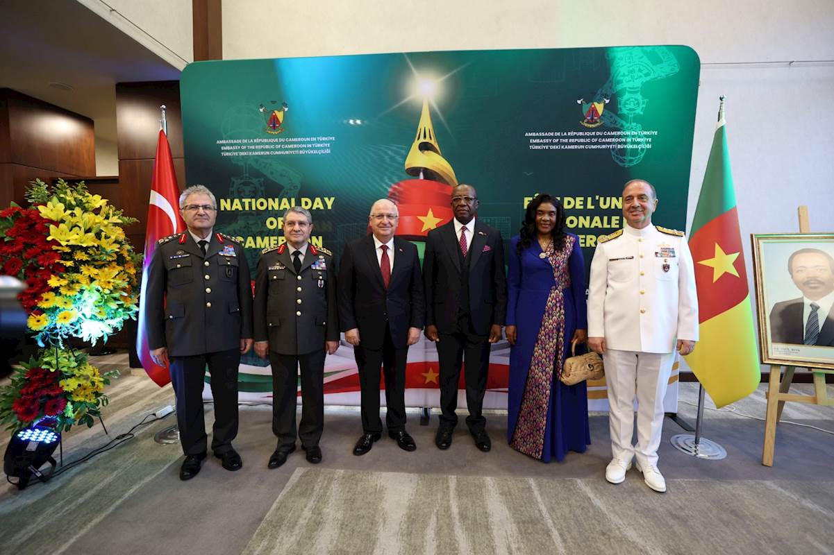 Millî Savunma Bakanı Yaşar Güler, Kamerun Millî Günü Dolayısıyla Düzenlenen Resepsiyona Katıldı