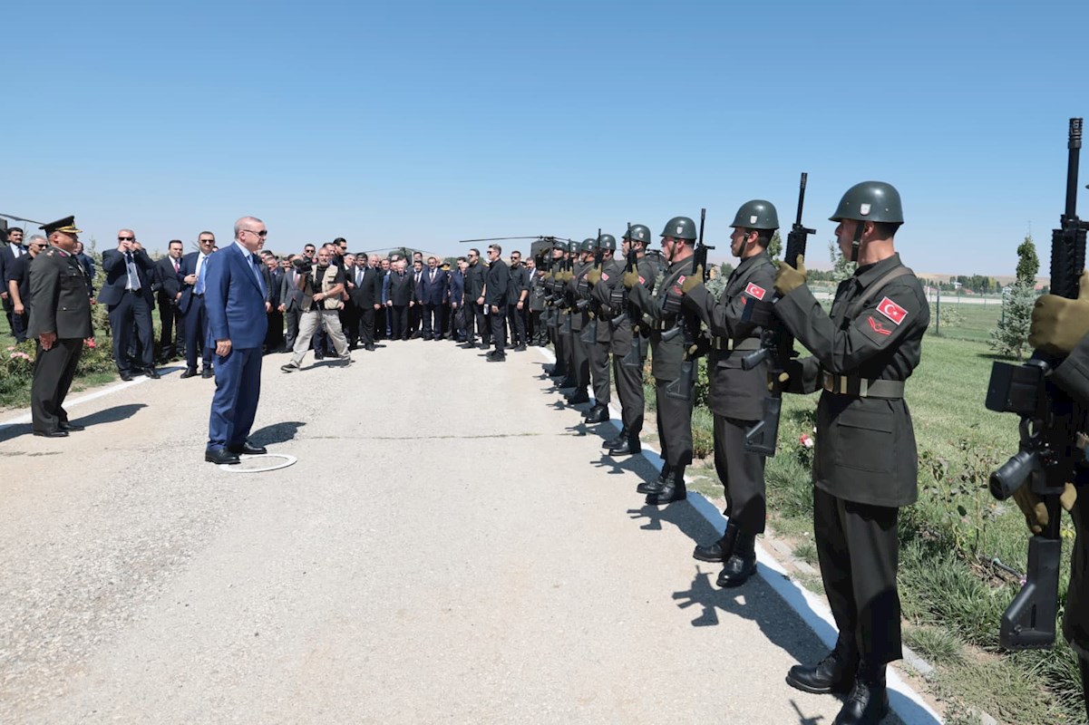 Cumhurbaşkanımız Sayın Recep Tayyip Erdoğan’ın Teşrifleriyle Malazgirt Zaferi’nin 955’inci Yıl Dönümü Anma Programı Gerçekleştirildi