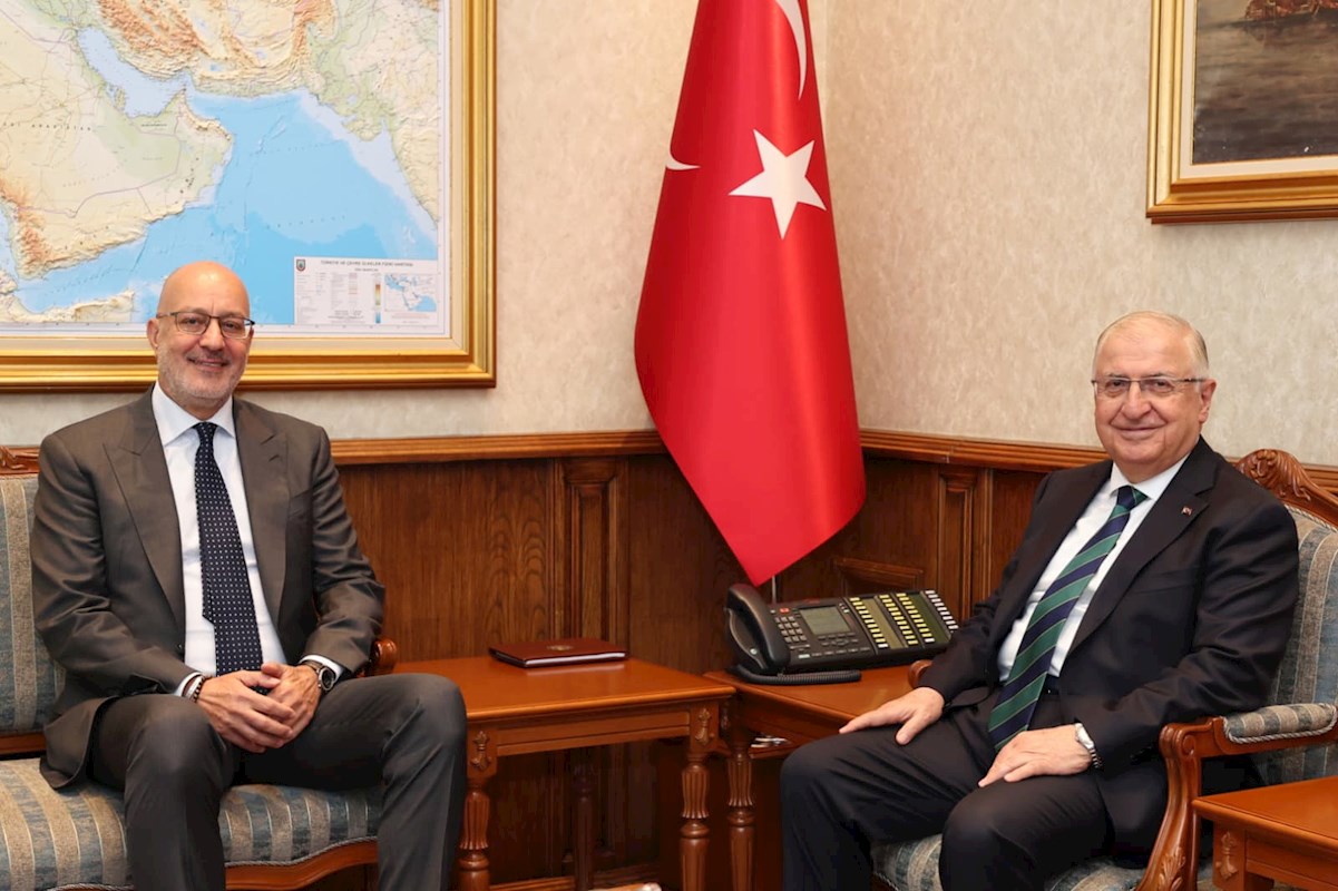 Millî Savunma Bakanı Yaşar Güler, İzlanda Büyükelçimiz Olarak Atanan Mustafa Levent Bilgen’i Kabul Etti