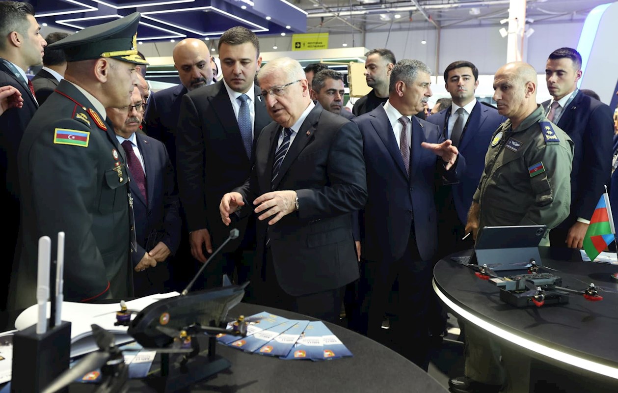 Millî Savunma Bakanı Yaşar Güler, Azerbaycan Uluslararası Savunma Fuarı'nı (ADEX) Ziyaret Etti
