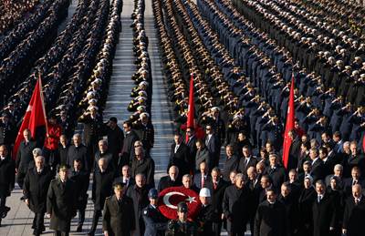 Millî Savunma Bakanı Hulusi Akar ve Beraberindeki TSK Komuta Kademesi ile Anıtkabir'de Düzenlenen Törenlere Katıldı