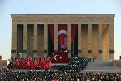 Millî Savunma Bakanı Hulusi Akar ve Beraberindeki TSK Komuta Kademesi ile Anıtkabir'de Düzenlenen Törenlere Katıldı